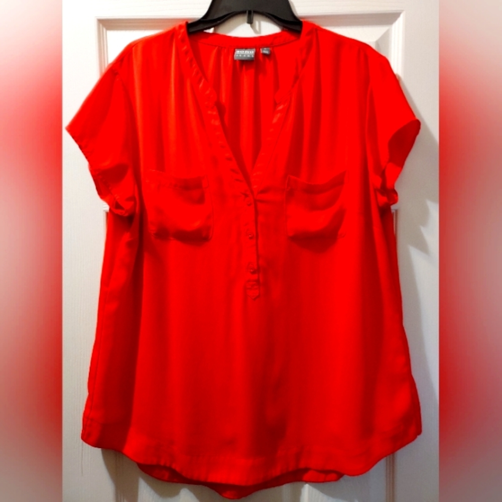 Soho New York & Company blouse